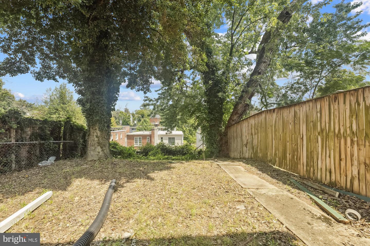 1700 40TH ST SE, WASHINGTON, District Of Columbia 20020, 3 Bedrooms Bedrooms, ,2 BathroomsBathrooms,Residential,For sale,1700 40TH ST SE,DCDC2212922 MLS # DCDC2212922