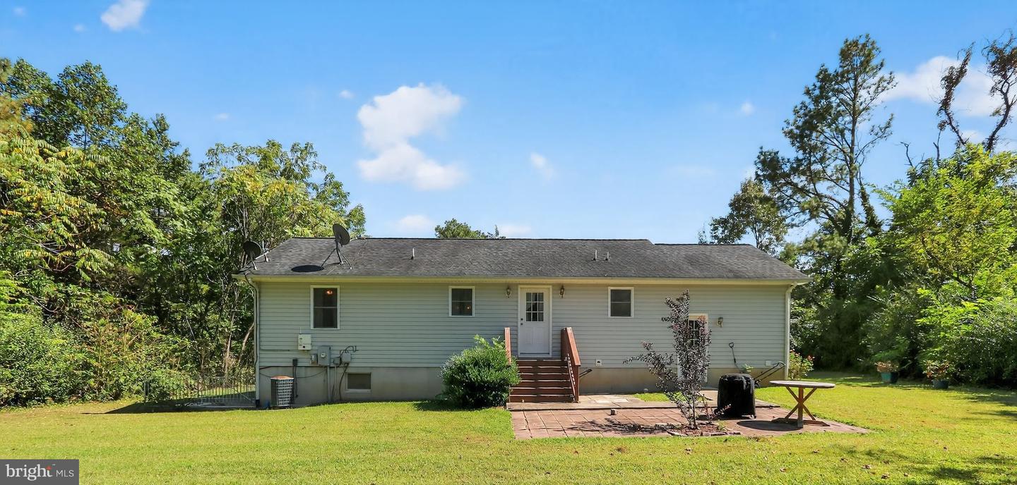 330 POWDER HORN DR, RUTHER GLEN, Virginia 22546, 4 Bedrooms Bedrooms, ,3 BathroomsBathrooms,Residential,For sale,330 POWDER HORN DR,VACV2008602 MLS # VACV2008602