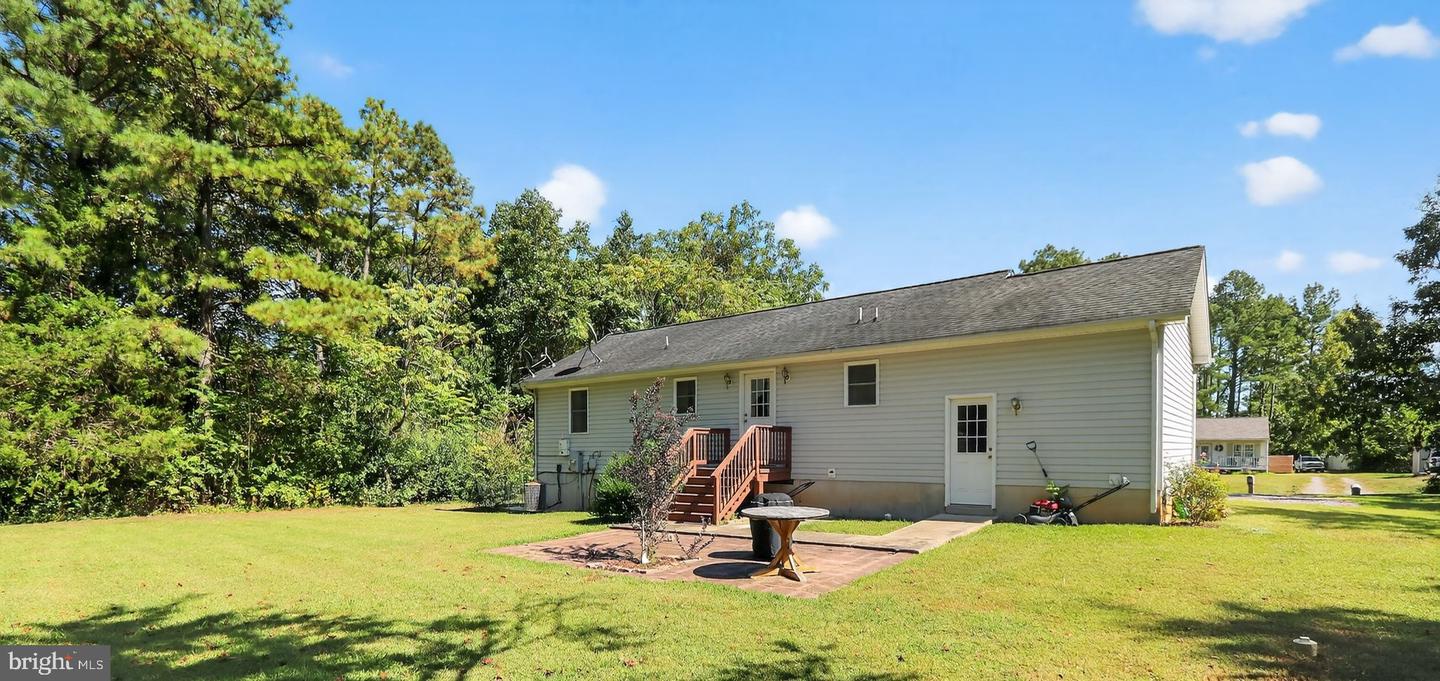 330 POWDER HORN DR, RUTHER GLEN, Virginia 22546, 4 Bedrooms Bedrooms, ,3 BathroomsBathrooms,Residential,For sale,330 POWDER HORN DR,VACV2008602 MLS # VACV2008602