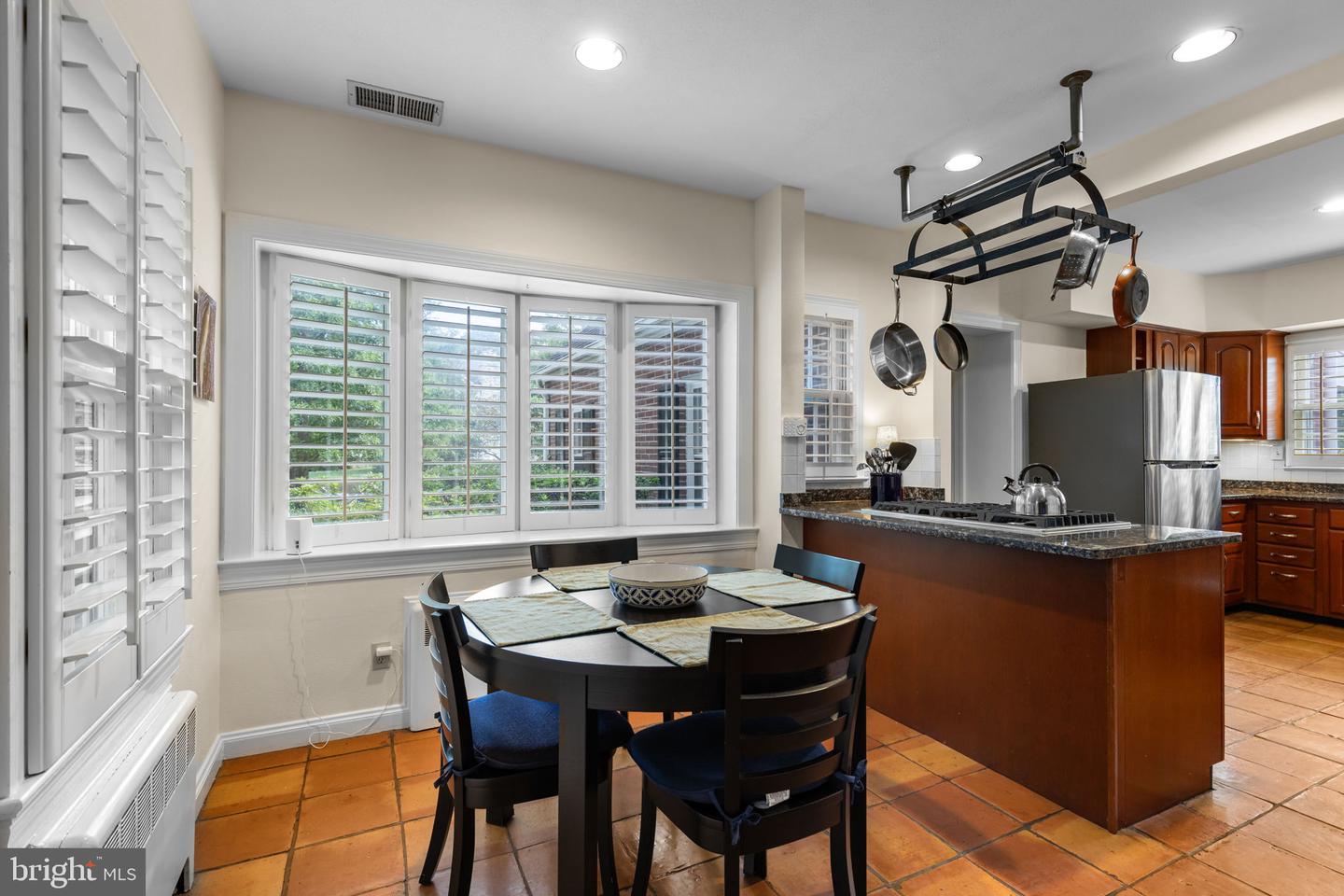 3215 JUNIPER LN, FALLS CHURCH, Virginia 22044, 4 Bedrooms Bedrooms, ,3 BathroomsBathrooms,Residential,For sale,3215 JUNIPER LN,VAFX2259914 MLS # VAFX2259914