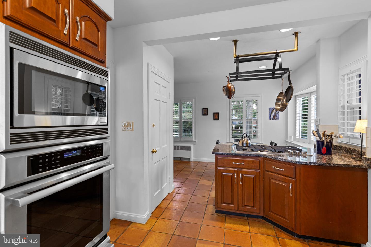 3215 JUNIPER LN, FALLS CHURCH, Virginia 22044, 4 Bedrooms Bedrooms, ,3 BathroomsBathrooms,Residential,For sale,3215 JUNIPER LN,VAFX2259914 MLS # VAFX2259914