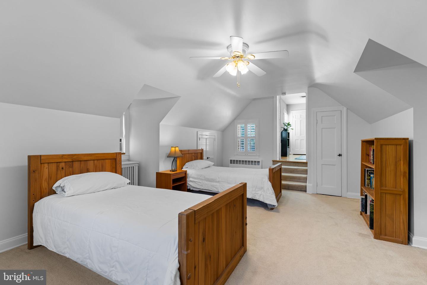 3215 JUNIPER LN, FALLS CHURCH, Virginia 22044, 4 Bedrooms Bedrooms, ,3 BathroomsBathrooms,Residential,For sale,3215 JUNIPER LN,VAFX2259914 MLS # VAFX2259914