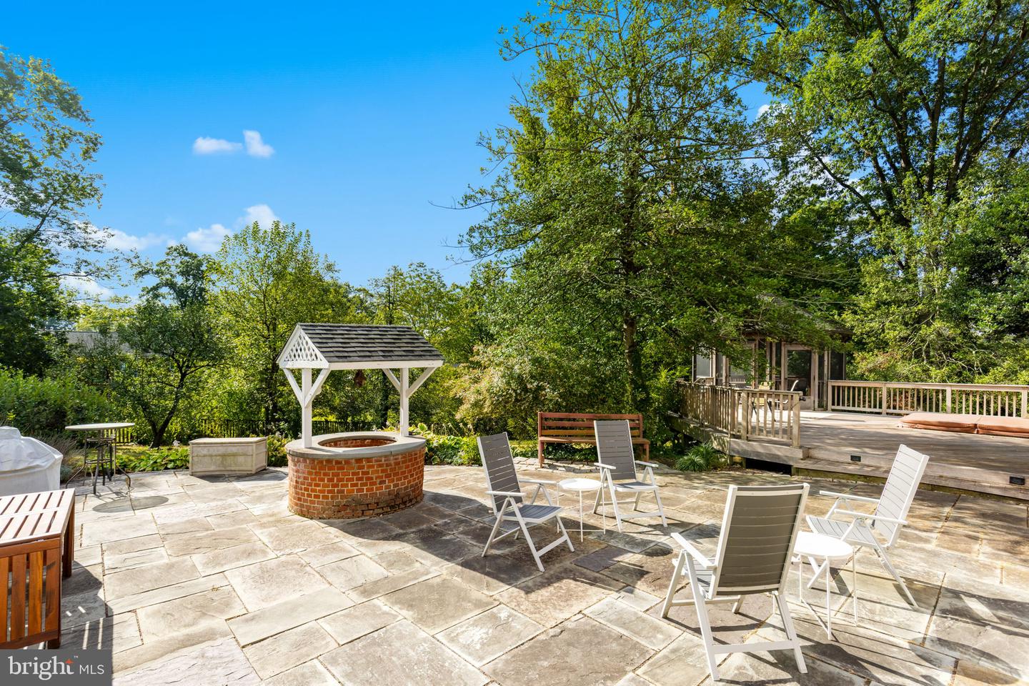 3215 JUNIPER LN, FALLS CHURCH, Virginia 22044, 4 Bedrooms Bedrooms, ,3 BathroomsBathrooms,Residential,For sale,3215 JUNIPER LN,VAFX2259914 MLS # VAFX2259914