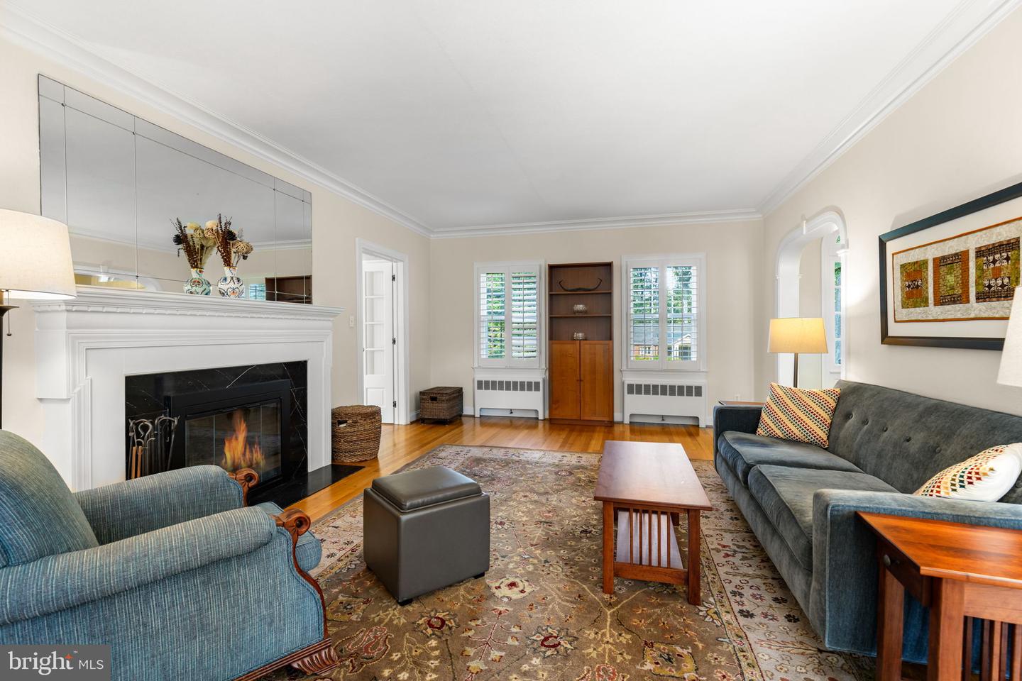 3215 JUNIPER LN, FALLS CHURCH, Virginia 22044, 4 Bedrooms Bedrooms, ,3 BathroomsBathrooms,Residential,For sale,3215 JUNIPER LN,VAFX2259914 MLS # VAFX2259914