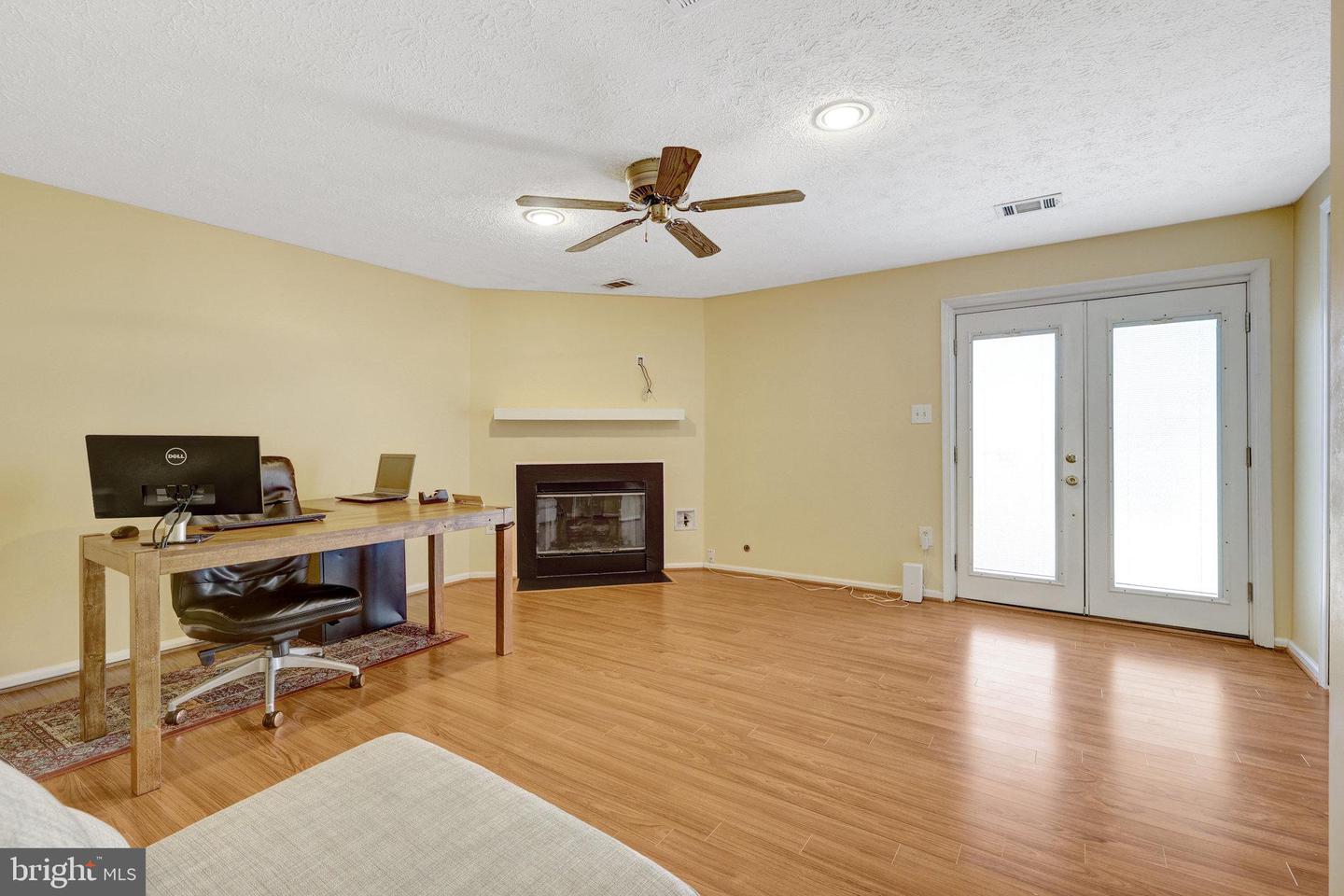 14445 SALISBURY PLAIN CT, CENTREVILLE, Virginia 20120, 2 Bedrooms Bedrooms, ,2 BathroomsBathrooms,Residential,For sale,14445 SALISBURY PLAIN CT,VAFX2260336 MLS # VAFX2260336