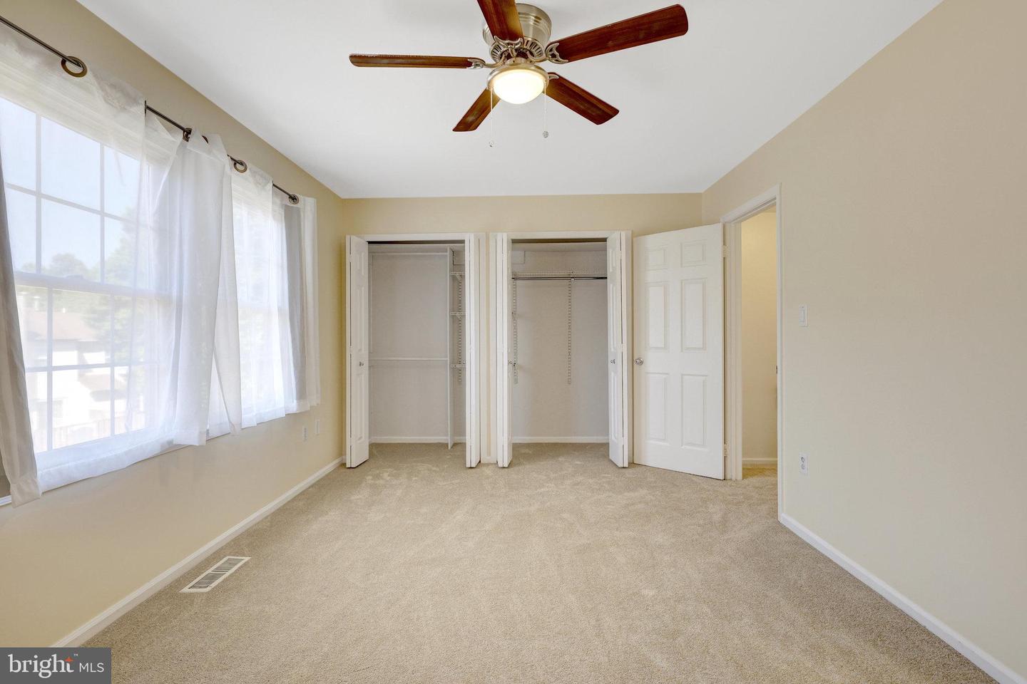 14445 SALISBURY PLAIN CT, CENTREVILLE, Virginia 20120, 2 Bedrooms Bedrooms, ,2 BathroomsBathrooms,Residential,For sale,14445 SALISBURY PLAIN CT,VAFX2260336 MLS # VAFX2260336