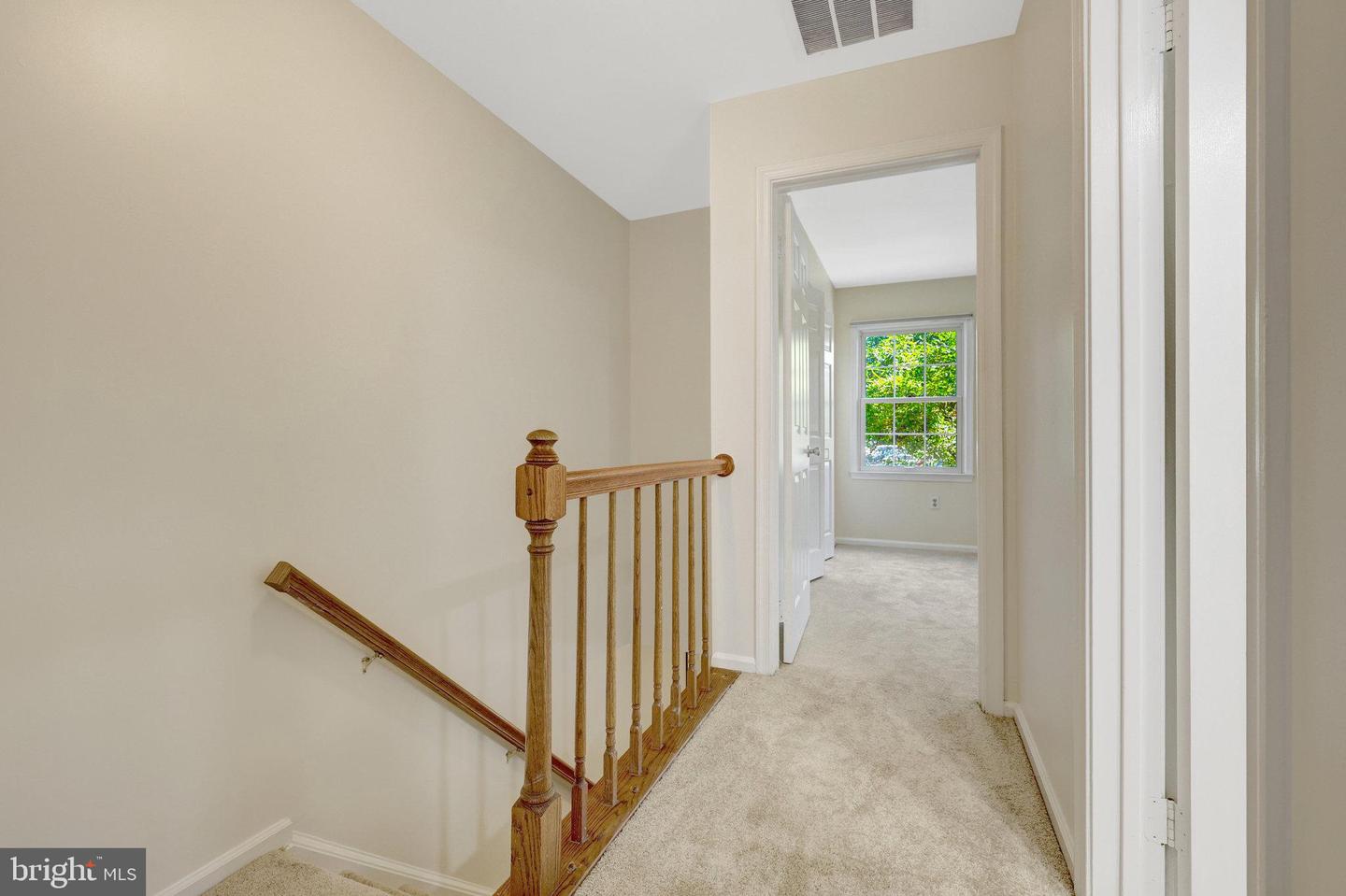 14445 SALISBURY PLAIN CT, CENTREVILLE, Virginia 20120, 2 Bedrooms Bedrooms, ,2 BathroomsBathrooms,Residential,For sale,14445 SALISBURY PLAIN CT,VAFX2260336 MLS # VAFX2260336
