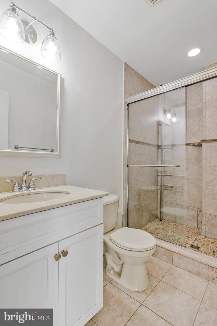 334 E ST NE, WASHINGTON, District Of Columbia 20002, 5 Bedrooms Bedrooms, ,5 BathroomsBathrooms,Residential,For sale,334 E ST NE,DCDC2215662 MLS # DCDC2215662