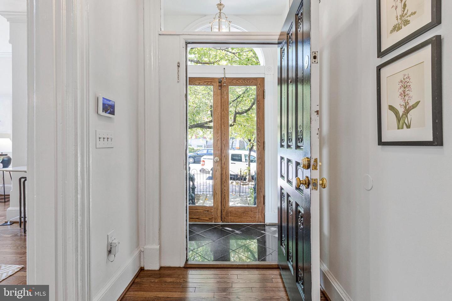 334 E ST NE, WASHINGTON, District Of Columbia 20002, 5 Bedrooms Bedrooms, ,5 BathroomsBathrooms,Residential,For sale,334 E ST NE,DCDC2215662 MLS # DCDC2215662