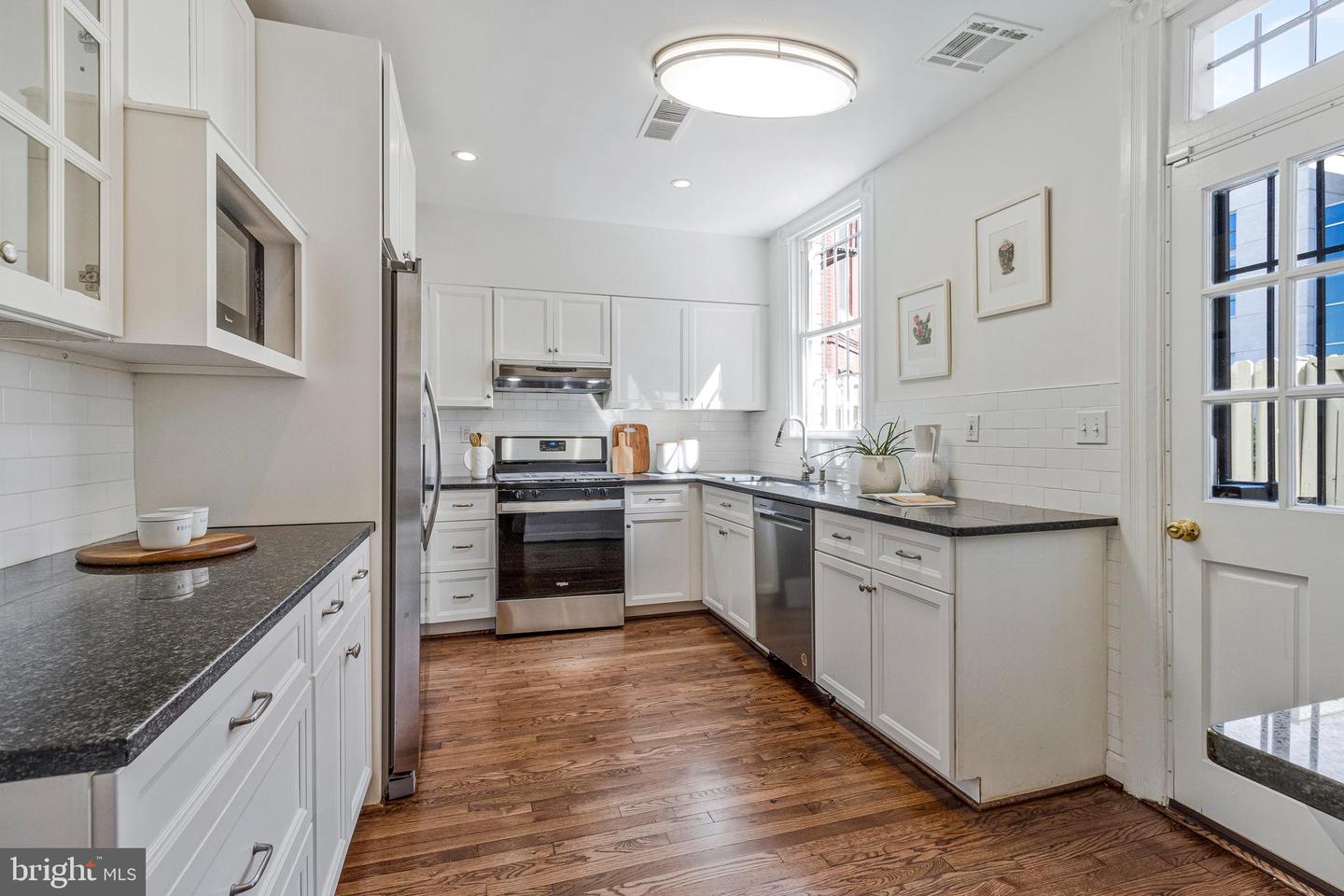 334 E ST NE, WASHINGTON, District Of Columbia 20002, 5 Bedrooms Bedrooms, ,5 BathroomsBathrooms,Residential,For sale,334 E ST NE,DCDC2215662 MLS # DCDC2215662