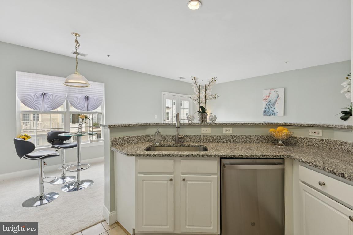 8058 GENEA WAY #48, FALLS CHURCH, Virginia 22042, 3 Bedrooms Bedrooms, ,2 BathroomsBathrooms,Residential,For sale,8058 GENEA WAY #48,VAFX2262488 MLS # VAFX2262488