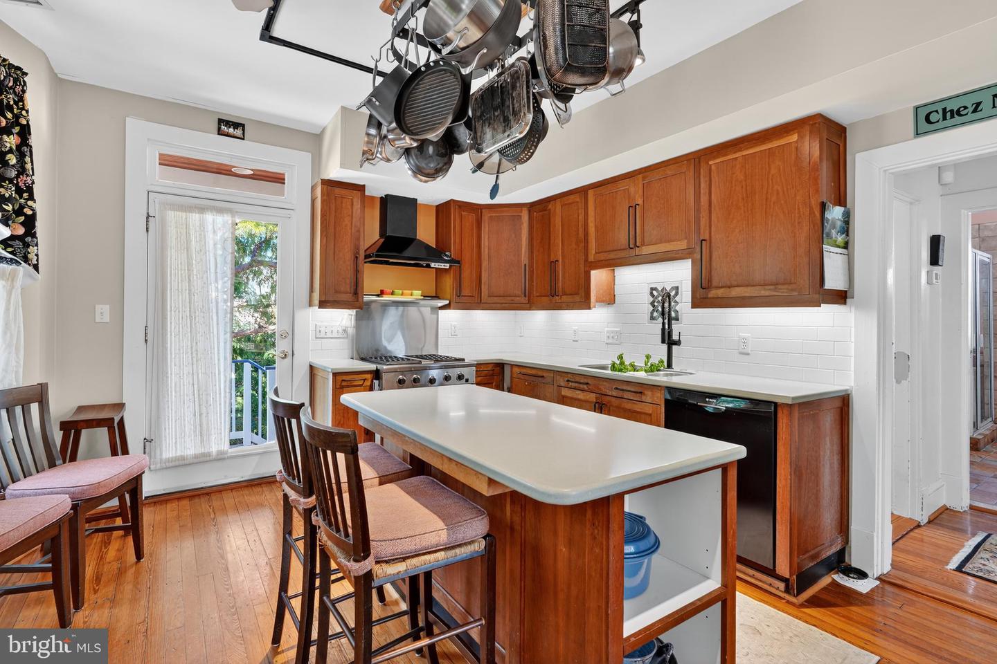 2100 MOUNT VERNON AVE, ALEXANDRIA, Virginia 22301, ,Land,For sale,2100 MOUNT VERNON AVE,VAAX2049442 MLS # VAAX2049442