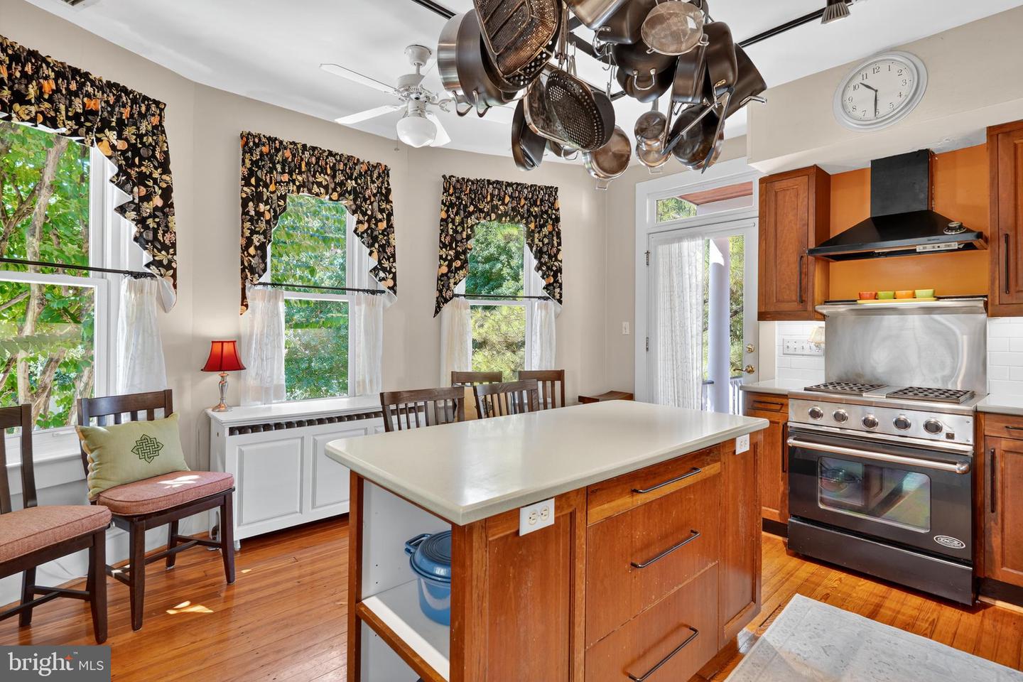 2100 MOUNT VERNON AVE, ALEXANDRIA, Virginia 22301, ,Land,For sale,2100 MOUNT VERNON AVE,VAAX2049442 MLS # VAAX2049442