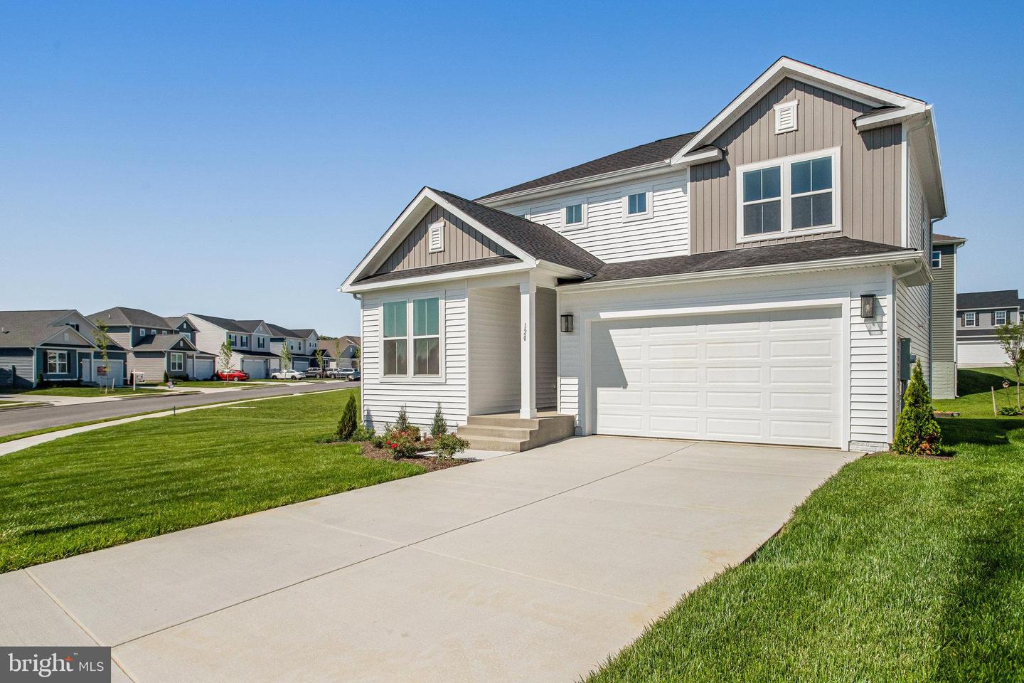 120 MIDSUMMER LN, MIDDLETOWN, Virginia 22645, 3 Bedrooms Bedrooms, ,2 BathroomsBathrooms,Residential,For sale,120 MIDSUMMER LN,VAFV2022718 MLS # VAFV2022718