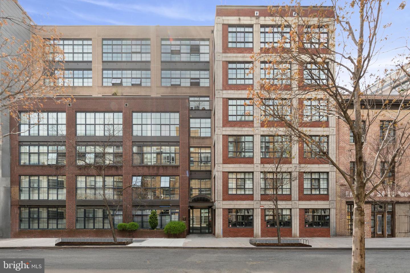 1440 CHURCH ST NW #605, WASHINGTON, District Of Columbia 20005, 2 Bedrooms Bedrooms, ,2 BathroomsBathrooms,Residential,For sale,1440 CHURCH ST NW #605,DCDC2193800 MLS # DCDC2193800