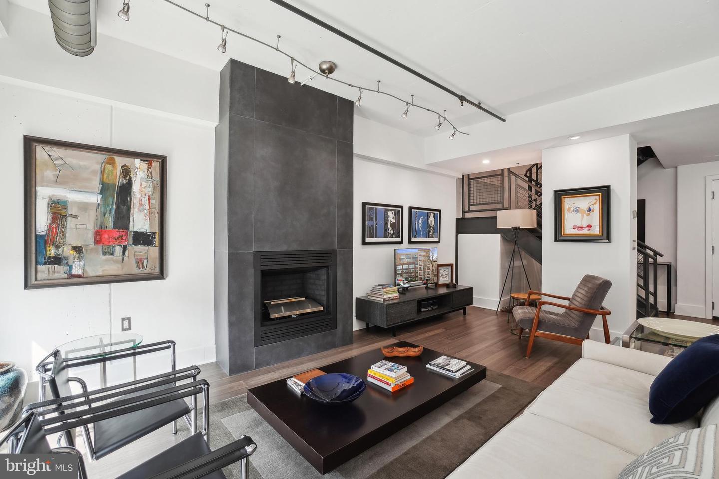 1440 CHURCH ST NW #605, WASHINGTON, District Of Columbia 20005, 2 Bedrooms Bedrooms, ,2 BathroomsBathrooms,Residential,For sale,1440 CHURCH ST NW #605,DCDC2193800 MLS # DCDC2193800