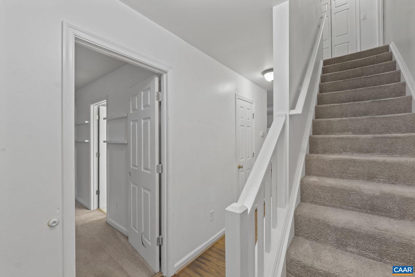 39 OVERLOOK CIR, PALMYRA, Virginia 22963, 3 Bedrooms Bedrooms, ,2 BathroomsBathrooms,Residential,For sale,39 OVERLOOK CIR,663105 MLS # 663105