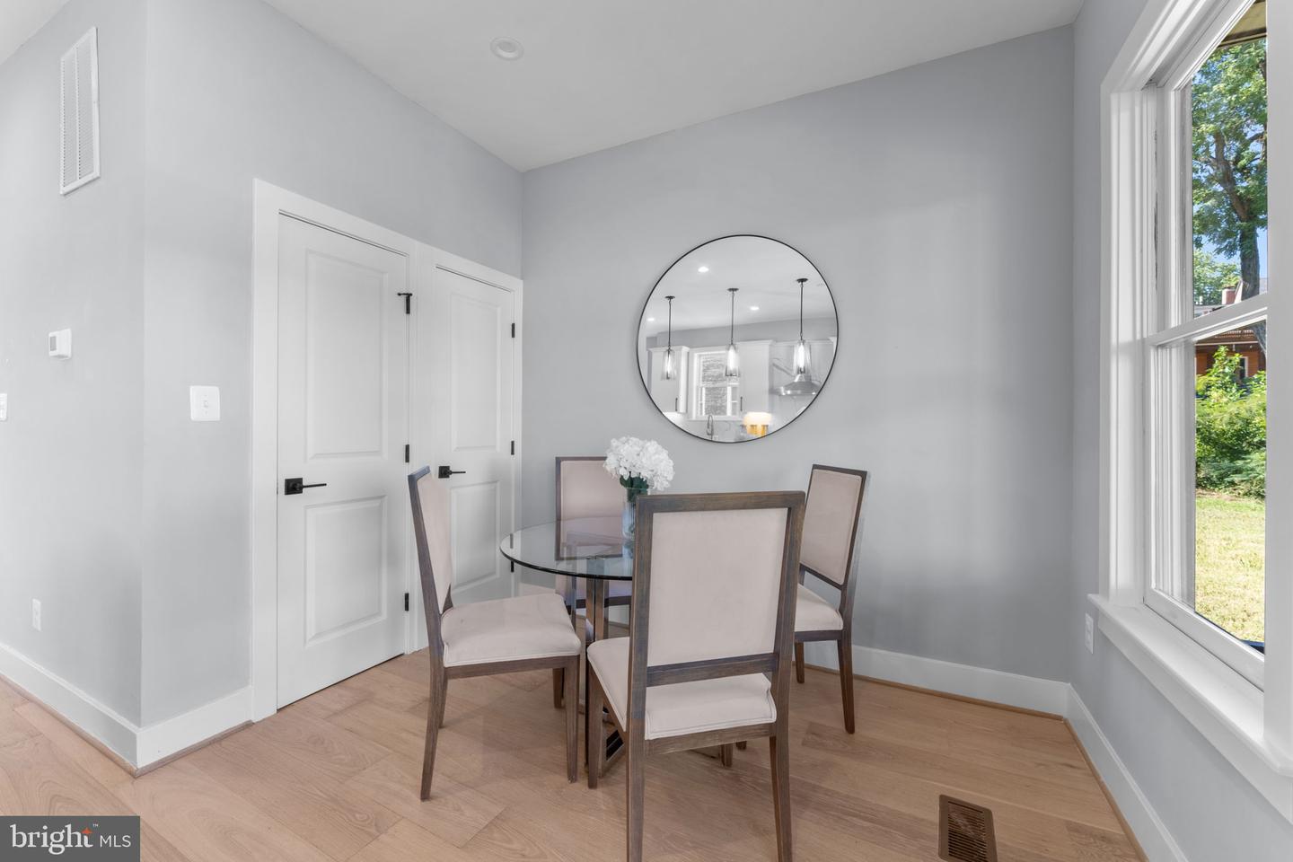 2331 HIGH ST SE, WASHINGTON, District Of Columbia 20020, 4 Bedrooms Bedrooms, ,4 BathroomsBathrooms,Residential,For sale,2331 HIGH ST SE,DCDC2198806 MLS # DCDC2198806