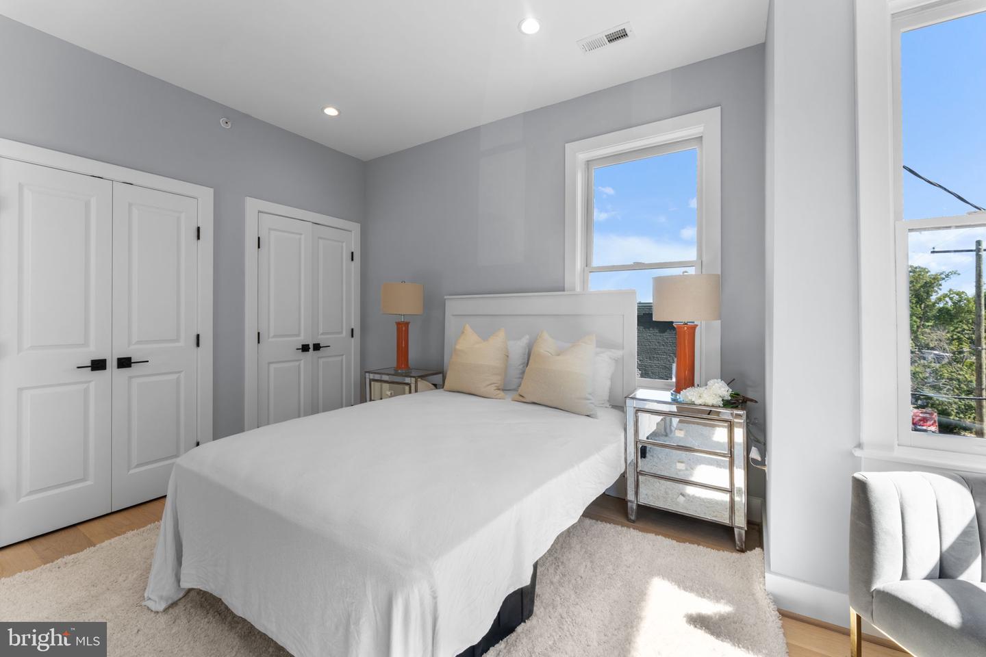 2331 HIGH ST SE, WASHINGTON, District Of Columbia 20020, 4 Bedrooms Bedrooms, ,4 BathroomsBathrooms,Residential,For sale,2331 HIGH ST SE,DCDC2198806 MLS # DCDC2198806
