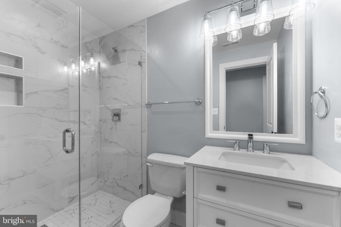 2331 HIGH ST SE, WASHINGTON, District Of Columbia 20020, 4 Bedrooms Bedrooms, ,4 BathroomsBathrooms,Residential,For sale,2331 HIGH ST SE,DCDC2198806 MLS # DCDC2198806