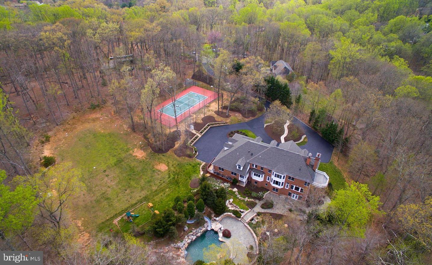 10618 BEACH MILL RD, GREAT FALLS, Virginia 22066, 9 Bedrooms Bedrooms, ,9 BathroomsBathrooms,Residential,For sale,10618 BEACH MILL RD,VAFX2241886 MLS # VAFX2241886
