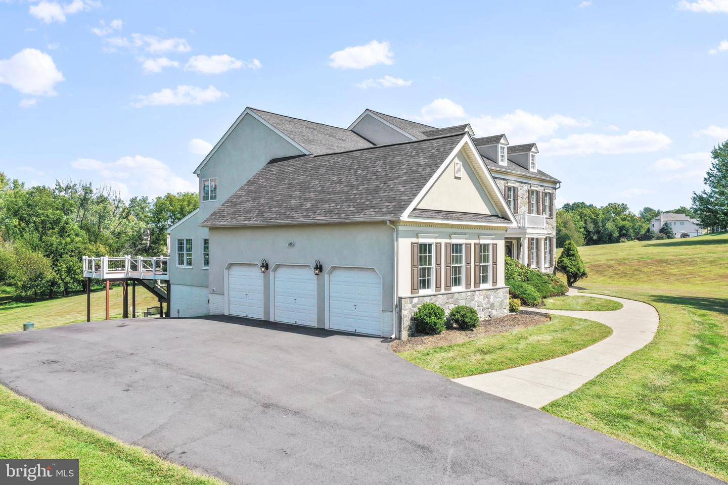 40788 LASTOS CT, WATERFORD, Virginia 20197, 4 Bedrooms Bedrooms, ,4 BathroomsBathrooms,Residential,For sale,40788 LASTOS CT,VALO2098392 MLS # VALO2098392