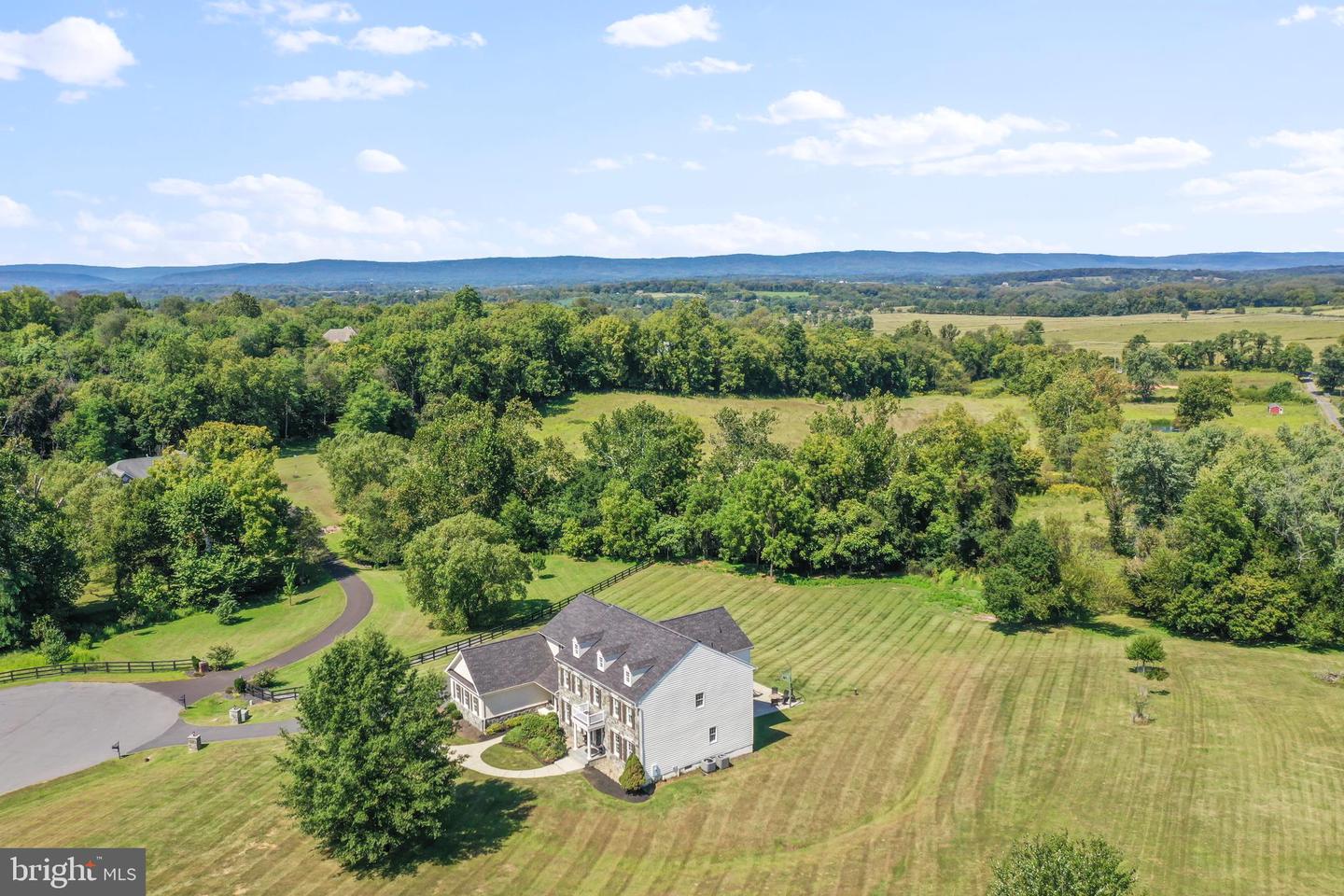 40788 LASTOS CT, WATERFORD, Virginia 20197, 4 Bedrooms Bedrooms, ,4 BathroomsBathrooms,Residential,For sale,40788 LASTOS CT,VALO2098392 MLS # VALO2098392