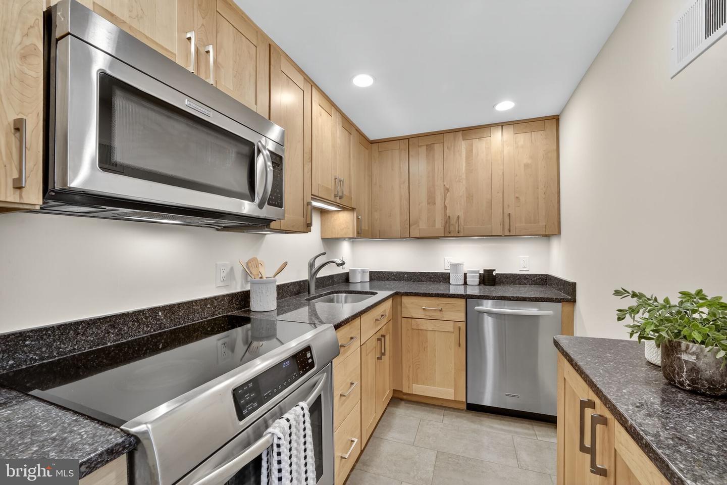 1749 Q ST NW #F, WASHINGTON, District Of Columbia 20009, 1 Bedroom Bedrooms, ,1 BathroomBathrooms,Residential,For sale,1749 Q ST NW #F,DCDC2205334 MLS # DCDC2205334
