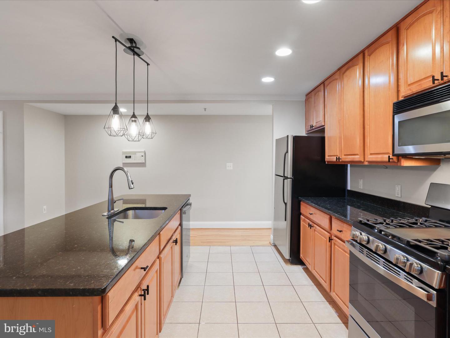 1300 TAYLOR ST NW #4, WASHINGTON, District Of Columbia 20011, 2 Bedrooms Bedrooms, ,2 BathroomsBathrooms,Residential,For sale,1300 TAYLOR ST NW #4,DCDC2206988 MLS # DCDC2206988
