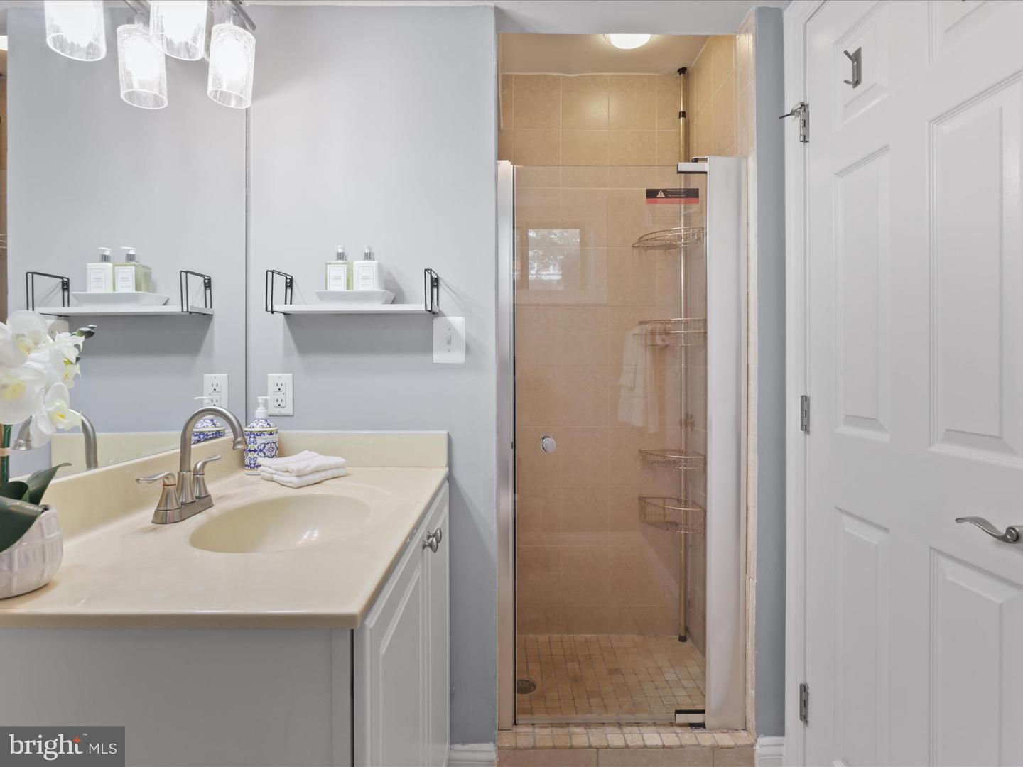 1300 TAYLOR ST NW #4, WASHINGTON, District Of Columbia 20011, 2 Bedrooms Bedrooms, ,2 BathroomsBathrooms,Residential,For sale,1300 TAYLOR ST NW #4,DCDC2206988 MLS # DCDC2206988