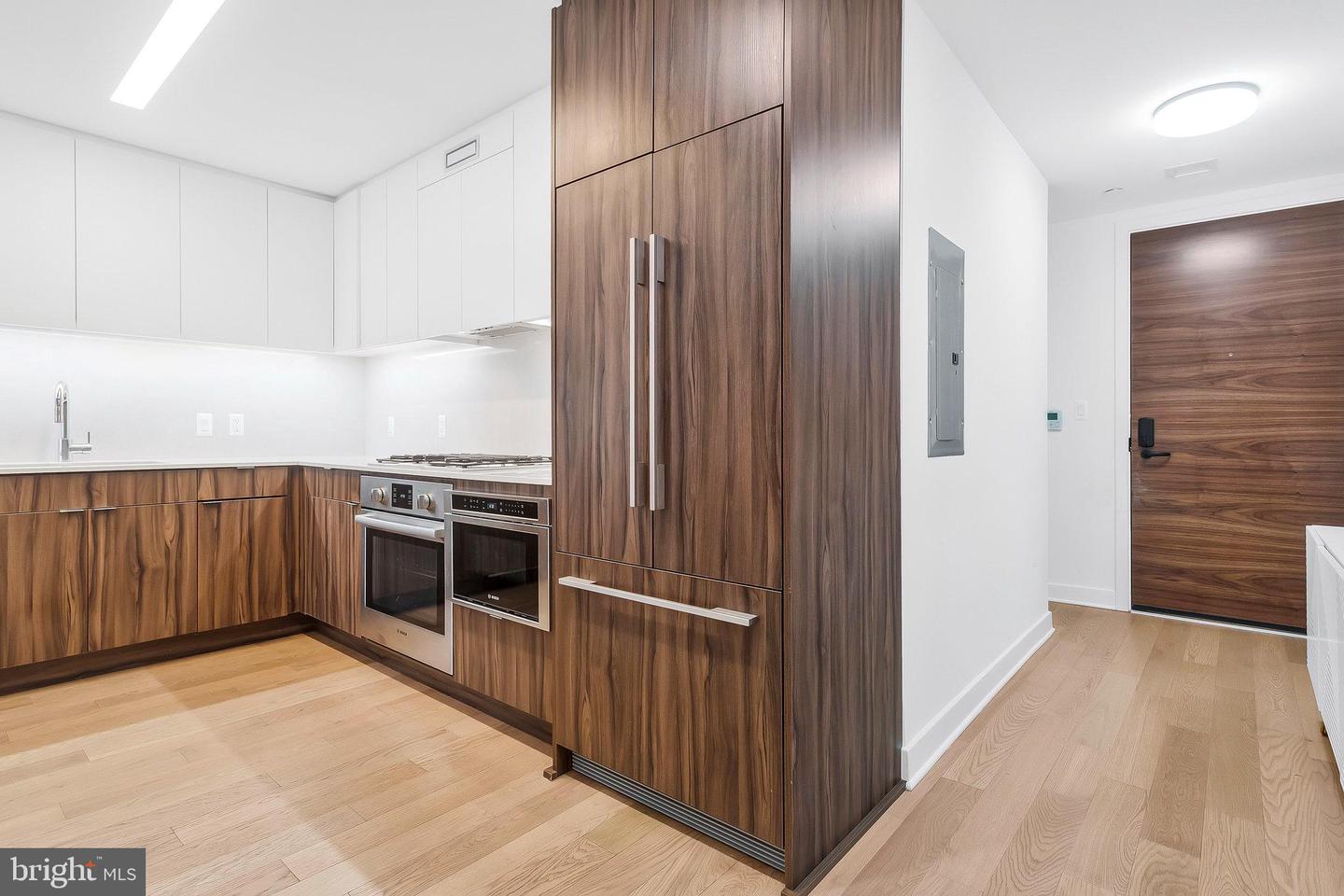 37 L ST SE #101, WASHINGTON, District Of Columbia 20003, 2 Bedrooms Bedrooms, ,1 BathroomBathrooms,Residential,For sale,37 L ST SE #101,DCDC2207956 MLS # DCDC2207956