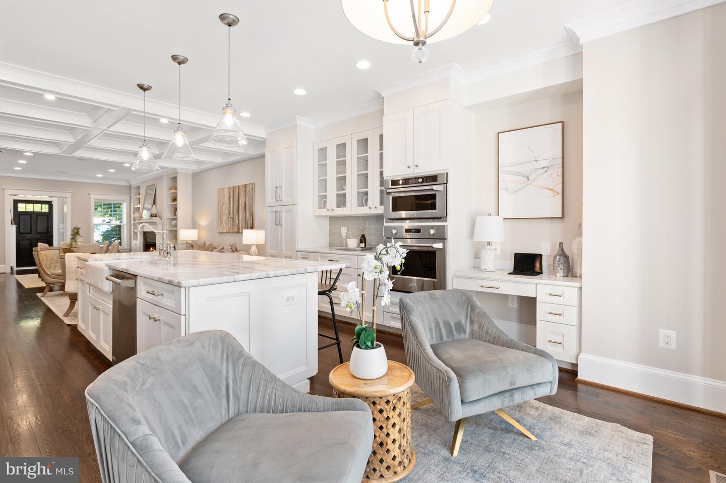 3612 S ST NW, WASHINGTON, District Of Columbia 20007, 5 Bedrooms Bedrooms, ,5 BathroomsBathrooms,Residential,For sale,3612 S ST NW,DCDC2208070 MLS # DCDC2208070