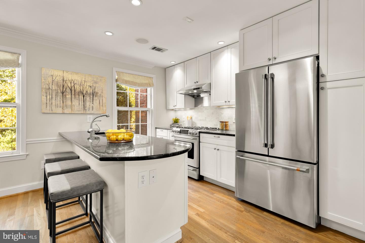 1929 39TH ST NW, WASHINGTON, District Of Columbia 20007, 3 Bedrooms Bedrooms, ,3 BathroomsBathrooms,Residential,For sale,1929 39TH ST NW,DCDC2208572 MLS # DCDC2208572