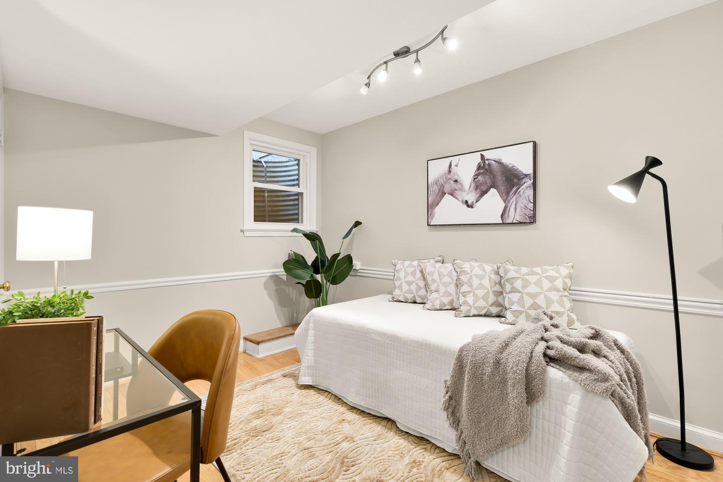 1929 39TH ST NW, WASHINGTON, District Of Columbia 20007, 3 Bedrooms Bedrooms, ,3 BathroomsBathrooms,Residential,For sale,1929 39TH ST NW,DCDC2208572 MLS # DCDC2208572