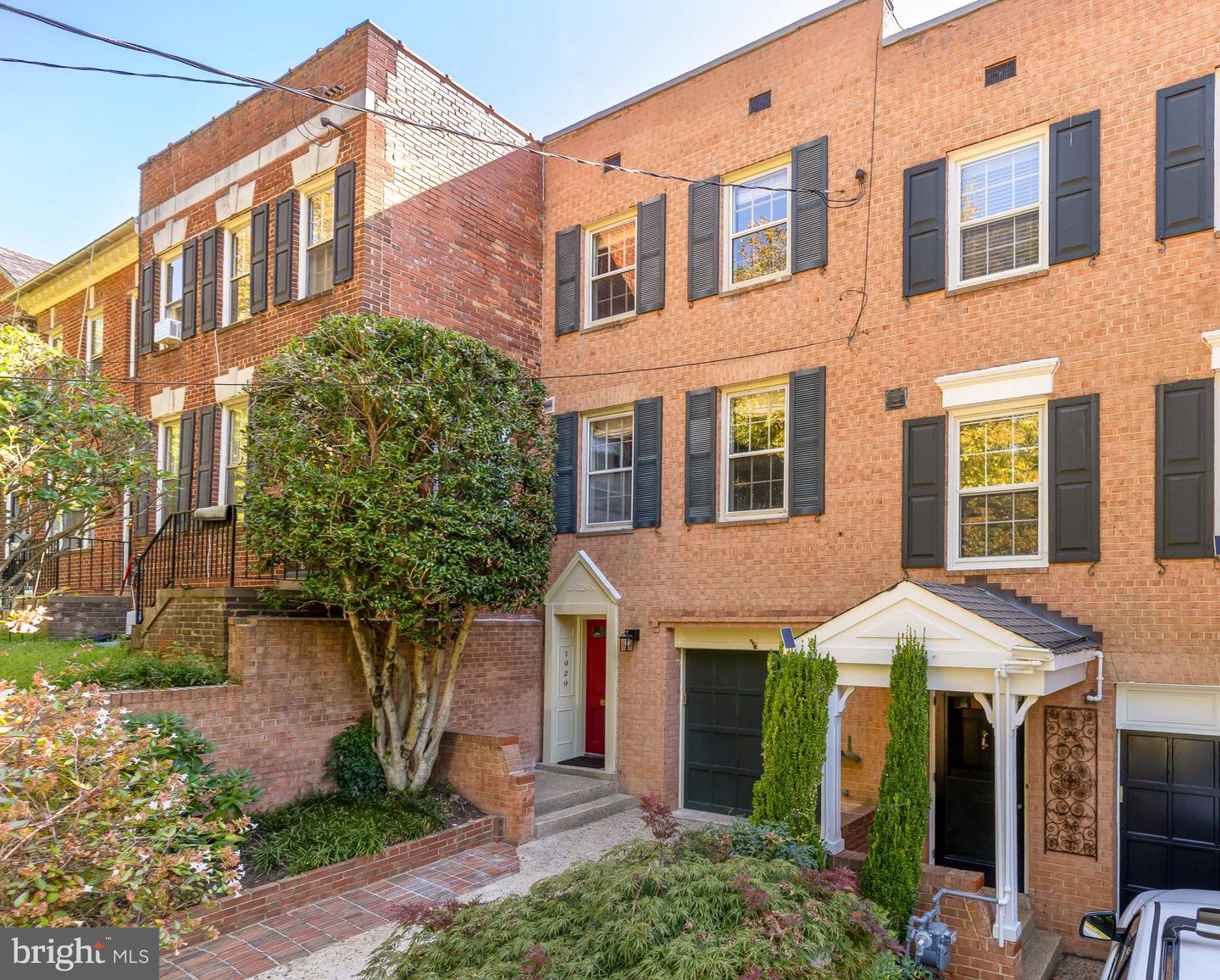 1929 39TH ST NW, WASHINGTON, District Of Columbia 20007, 3 Bedrooms Bedrooms, ,3 BathroomsBathrooms,Residential,For sale,1929 39TH ST NW,DCDC2208572 MLS # DCDC2208572
