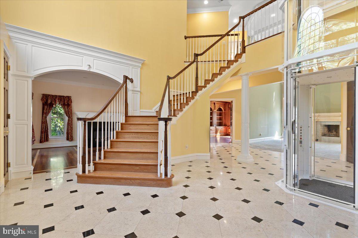 8813 OAK LEAF DR, ALEXANDRIA, Virginia 22309, 6 Bedrooms Bedrooms, ,7 BathroomsBathrooms,Residential,For sale,8813 OAK LEAF DR,VAFX2253734 MLS # VAFX2253734