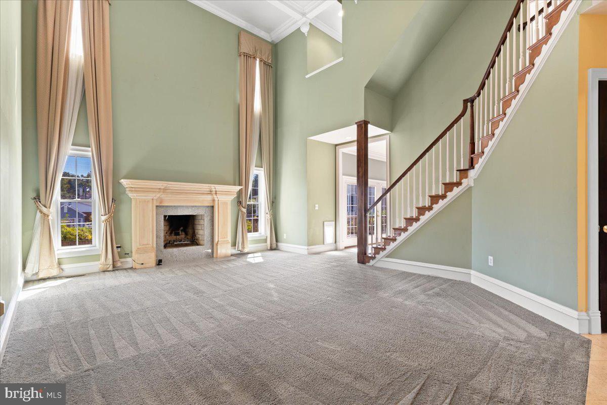 8813 OAK LEAF DR, ALEXANDRIA, Virginia 22309, 6 Bedrooms Bedrooms, ,7 BathroomsBathrooms,Residential,For sale,8813 OAK LEAF DR,VAFX2253734 MLS # VAFX2253734