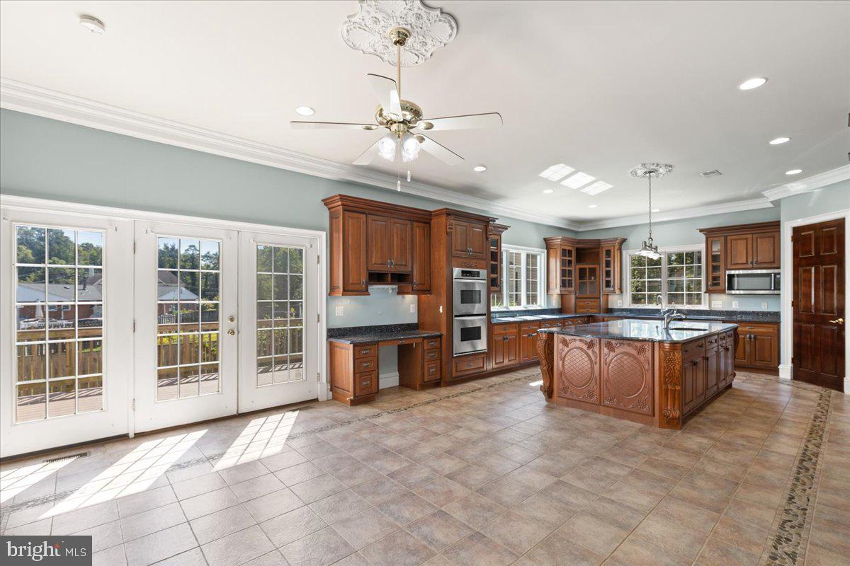 8813 OAK LEAF DR, ALEXANDRIA, Virginia 22309, 6 Bedrooms Bedrooms, ,7 BathroomsBathrooms,Residential,For sale,8813 OAK LEAF DR,VAFX2253734 MLS # VAFX2253734