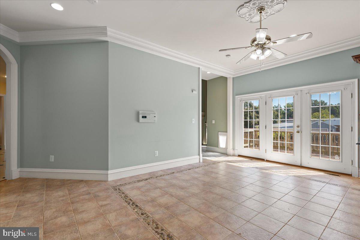 8813 OAK LEAF DR, ALEXANDRIA, Virginia 22309, 6 Bedrooms Bedrooms, ,7 BathroomsBathrooms,Residential,For sale,8813 OAK LEAF DR,VAFX2253734 MLS # VAFX2253734