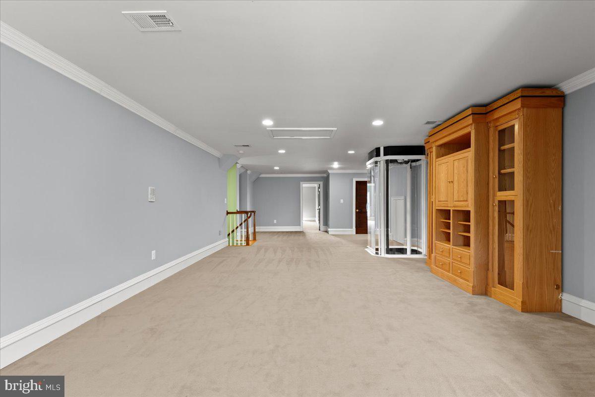 8813 OAK LEAF DR, ALEXANDRIA, Virginia 22309, 6 Bedrooms Bedrooms, ,7 BathroomsBathrooms,Residential,For sale,8813 OAK LEAF DR,VAFX2253734 MLS # VAFX2253734