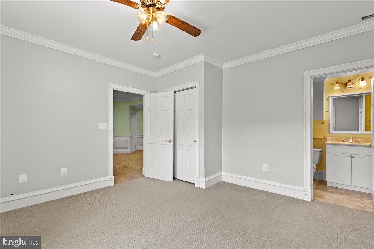 8813 OAK LEAF DR, ALEXANDRIA, Virginia 22309, 6 Bedrooms Bedrooms, ,7 BathroomsBathrooms,Residential,For sale,8813 OAK LEAF DR,VAFX2253734 MLS # VAFX2253734