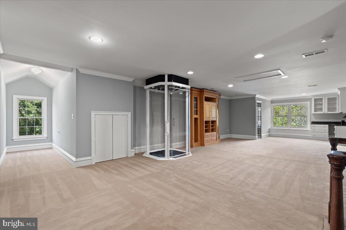 8813 OAK LEAF DR, ALEXANDRIA, Virginia 22309, 6 Bedrooms Bedrooms, ,7 BathroomsBathrooms,Residential,For sale,8813 OAK LEAF DR,VAFX2253734 MLS # VAFX2253734
