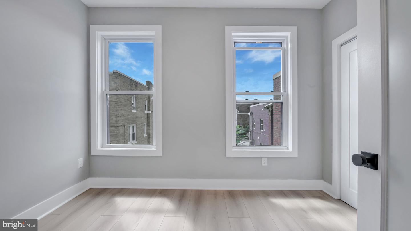 2333 FAIRLAWN AVE SE #2, WASHINGTON, District Of Columbia 20020, 4 Bedrooms Bedrooms, ,4 BathroomsBathrooms,Residential,For sale,2333 FAIRLAWN AVE SE #2,DCDC2210170 MLS # DCDC2210170