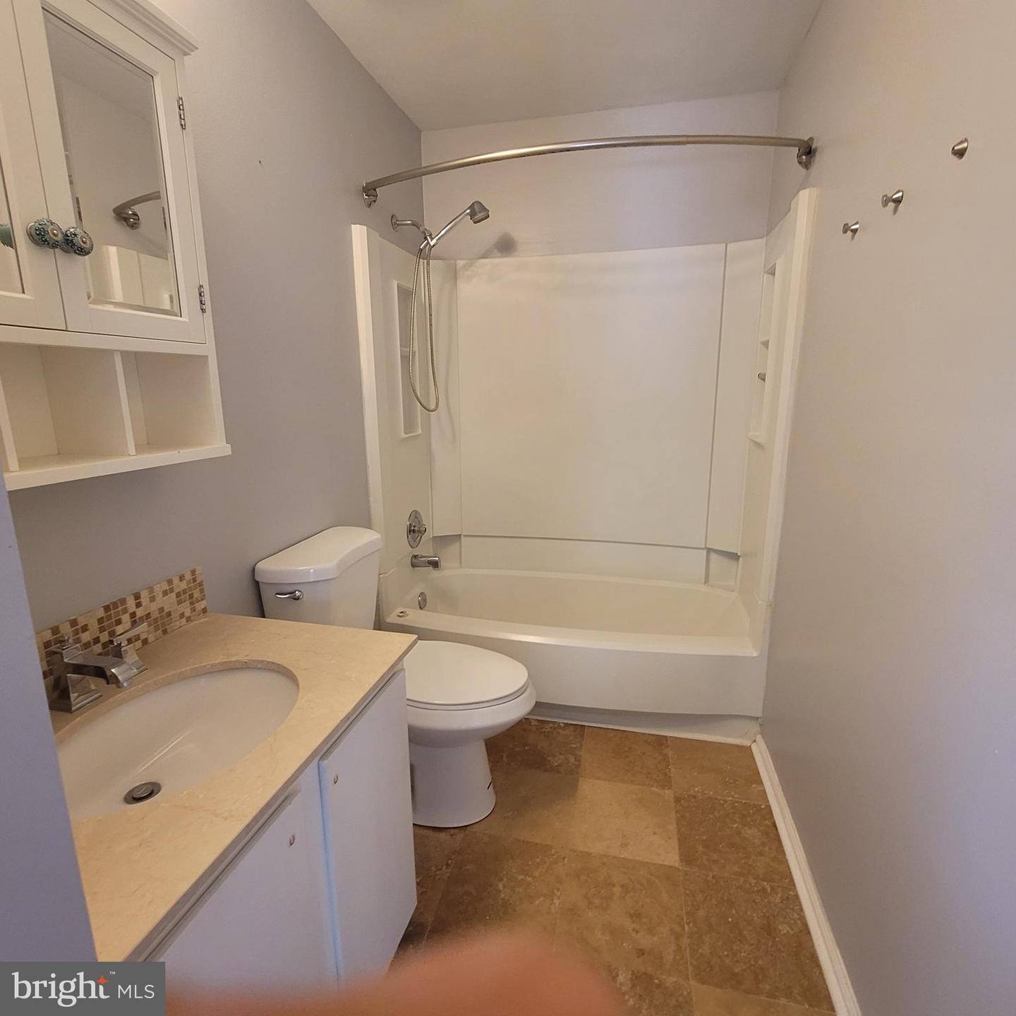 23 JERMYN CT, STERLING, Virginia 20165, 4 Bedrooms Bedrooms, ,3 BathroomsBathrooms,Residential,For sale,23 JERMYN CT,VALO2102456 MLS # VALO2102456