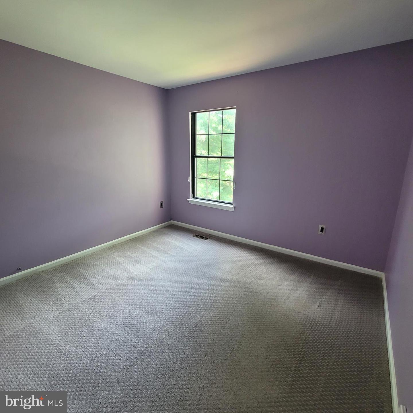 23 JERMYN CT, STERLING, Virginia 20165, 4 Bedrooms Bedrooms, ,3 BathroomsBathrooms,Residential,For sale,23 JERMYN CT,VALO2102456 MLS # VALO2102456