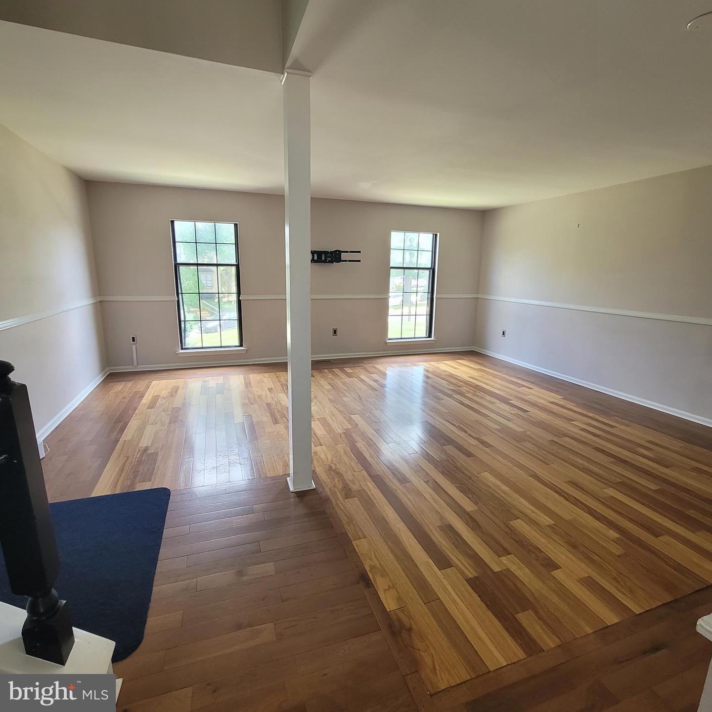 23 JERMYN CT, STERLING, Virginia 20165, 4 Bedrooms Bedrooms, ,3 BathroomsBathrooms,Residential,For sale,23 JERMYN CT,VALO2102456 MLS # VALO2102456
