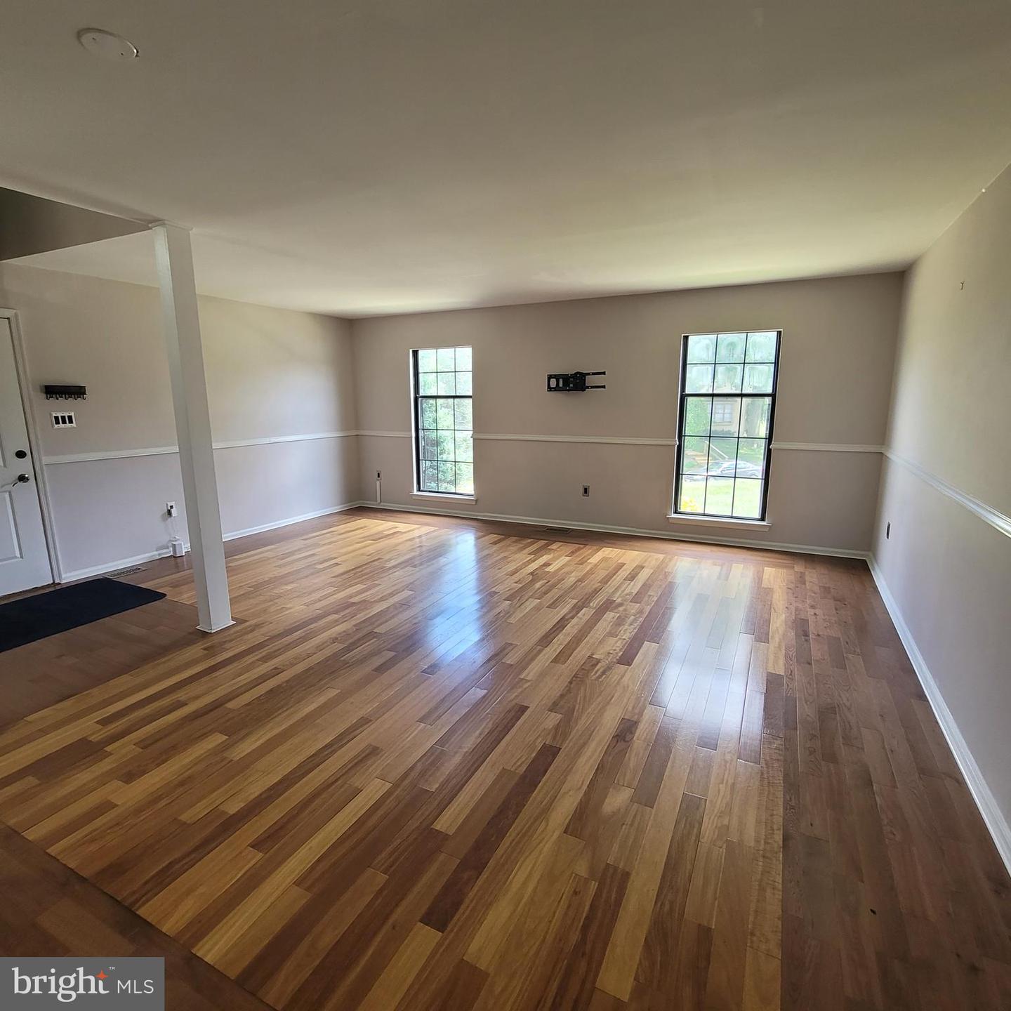 23 JERMYN CT, STERLING, Virginia 20165, 4 Bedrooms Bedrooms, ,3 BathroomsBathrooms,Residential,For sale,23 JERMYN CT,VALO2102456 MLS # VALO2102456