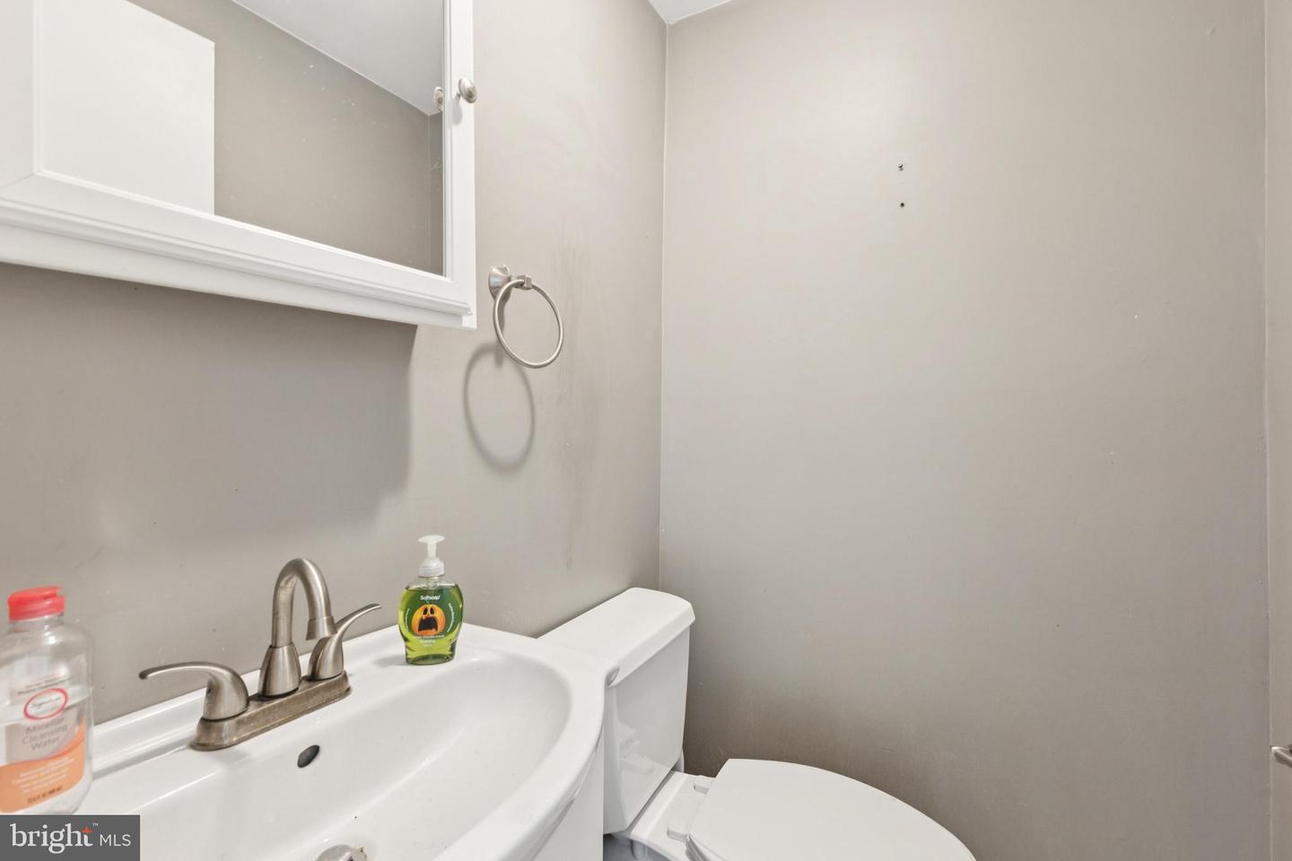 6108 LARSTAN DR, ALEXANDRIA, Virginia 22312, 4 Bedrooms Bedrooms, ,2 BathroomsBathrooms,Residential,For sale,6108 LARSTAN DR,VAFX2258728 MLS # VAFX2258728