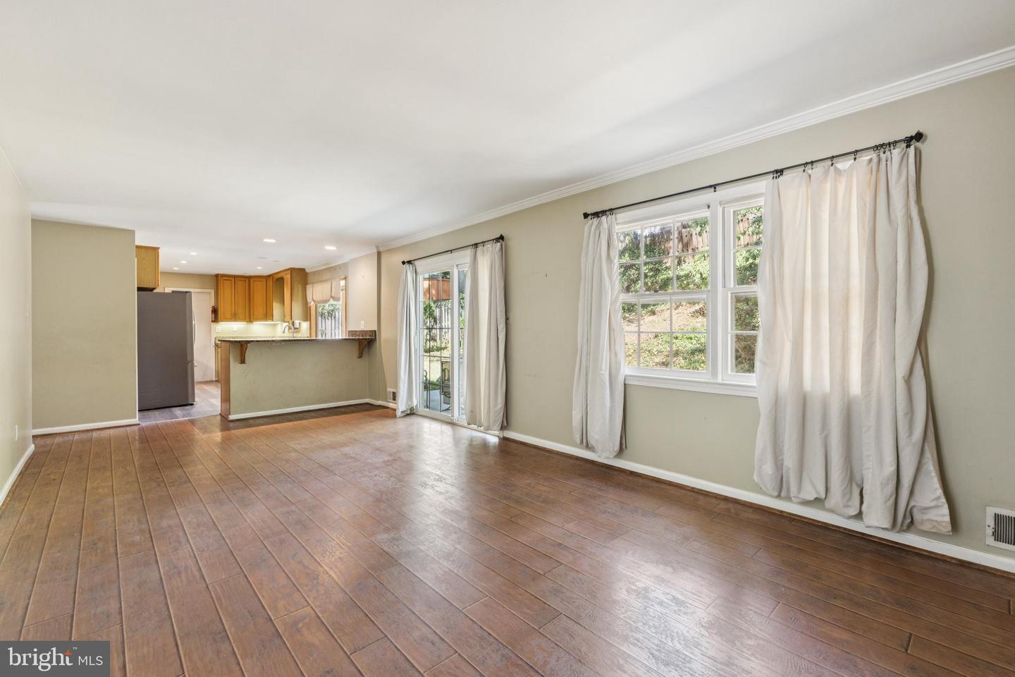 6108 LARSTAN DR, ALEXANDRIA, Virginia 22312, 4 Bedrooms Bedrooms, ,2 BathroomsBathrooms,Residential,For sale,6108 LARSTAN DR,VAFX2258728 MLS # VAFX2258728