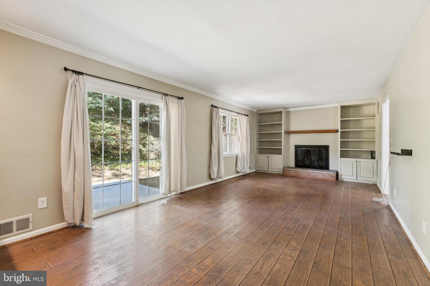 6108 LARSTAN DR, ALEXANDRIA, Virginia 22312, 4 Bedrooms Bedrooms, ,2 BathroomsBathrooms,Residential,For sale,6108 LARSTAN DR,VAFX2258728 MLS # VAFX2258728